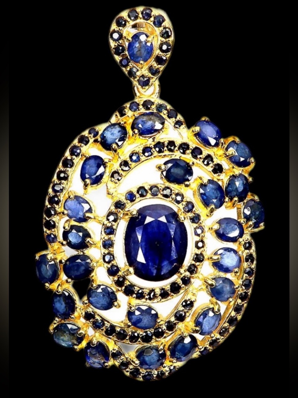 Visit……www.gemhouse.studio
Large Genuine Sapphire Pendant
See Video